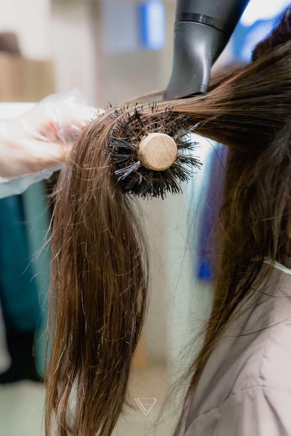 Keratin smoothing - smooth hair with keratin cure - hairdresser experience